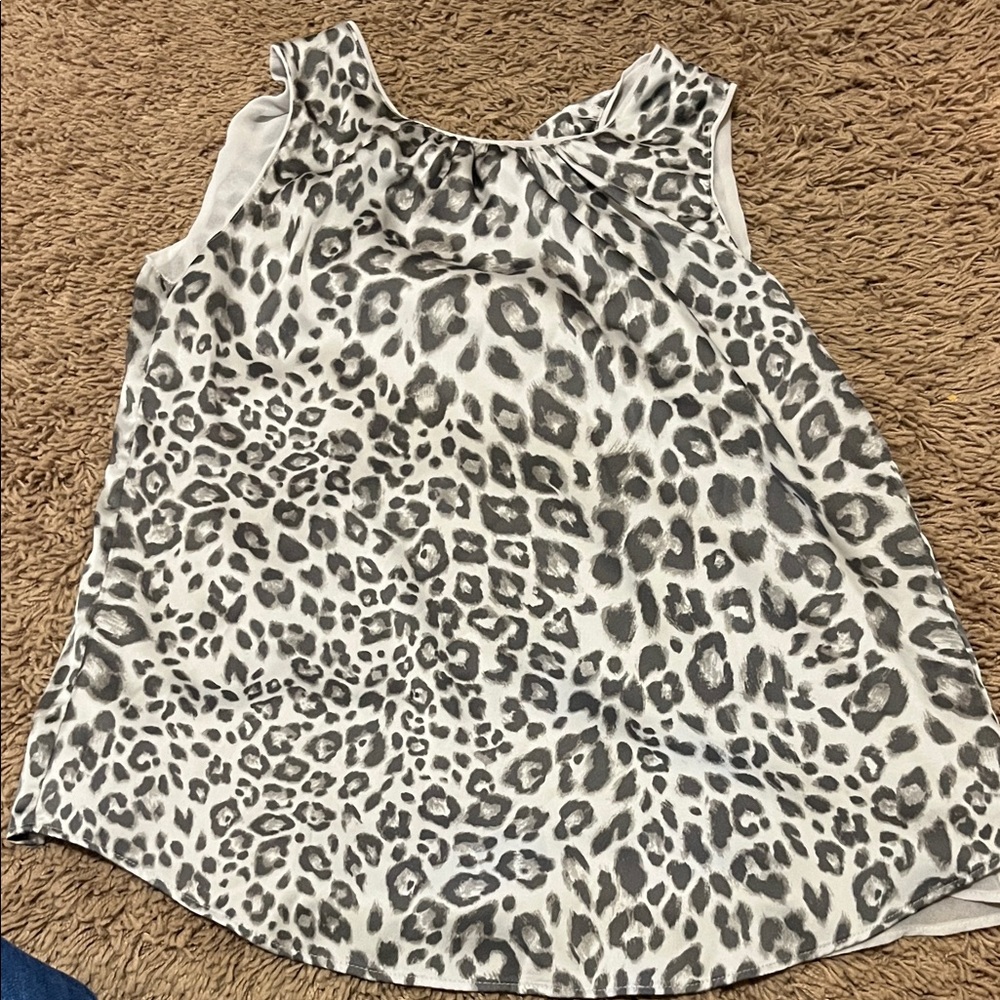 White House Black Market Gray Leopard Print Top